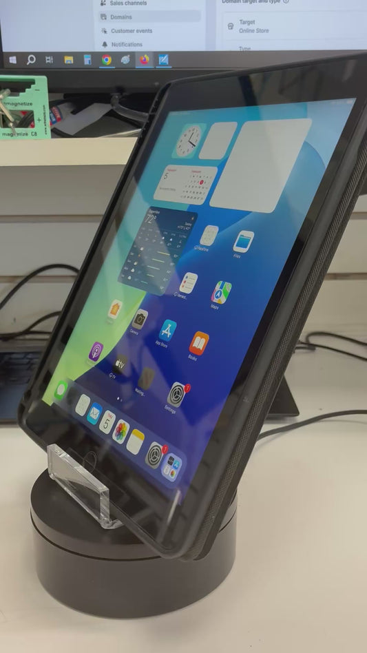 iPad 9th Generation - 64GB (SPACE GRAY) - GRADE B #3434